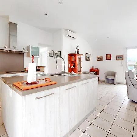 3 Bedroom Awesome In 프레삭