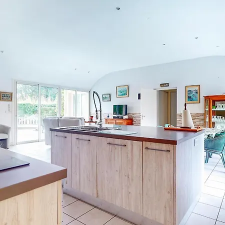 Gorgeous In With Kitchen Prayssac