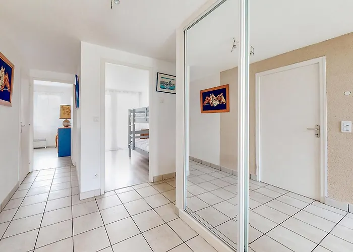 3 Bedroom Awesome In Vakantiehuis *